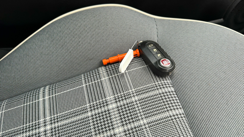 Fiat 500 1.2 Lounge 3dr Dualogic Petrol Hatchback